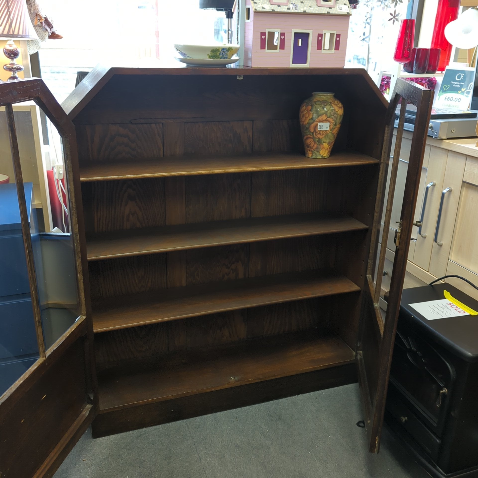 Display Cabinet